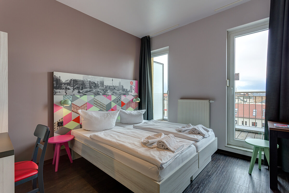 Zweibettzimmer MEININGER Hotel Berlin Alexanderplatz