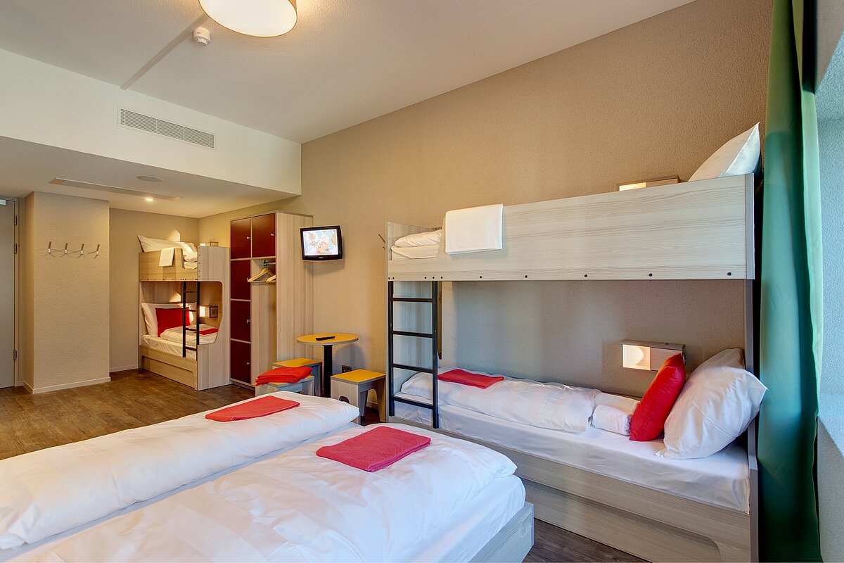 Amsterdam Multi-bedded rooms