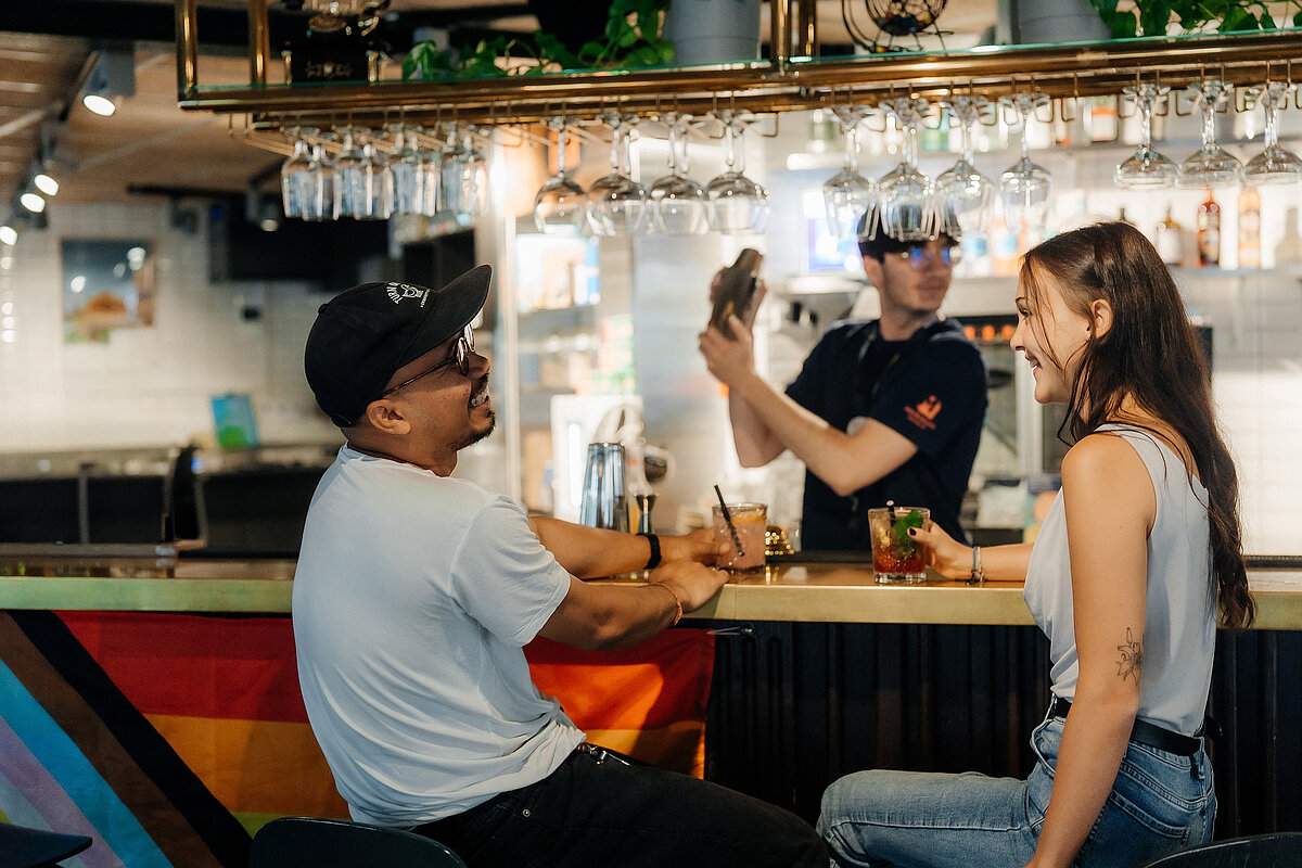 Food & drinks Bar