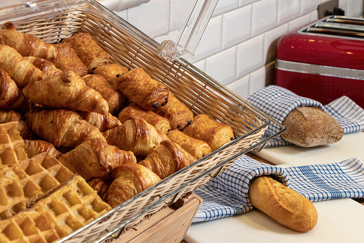 Sala colazione MEININGER Hotel Bruxelles City Center