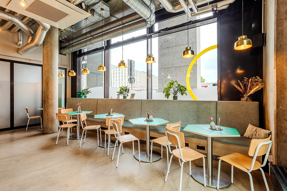 Salon MEININGER Hotel Berlin East Side Gallery