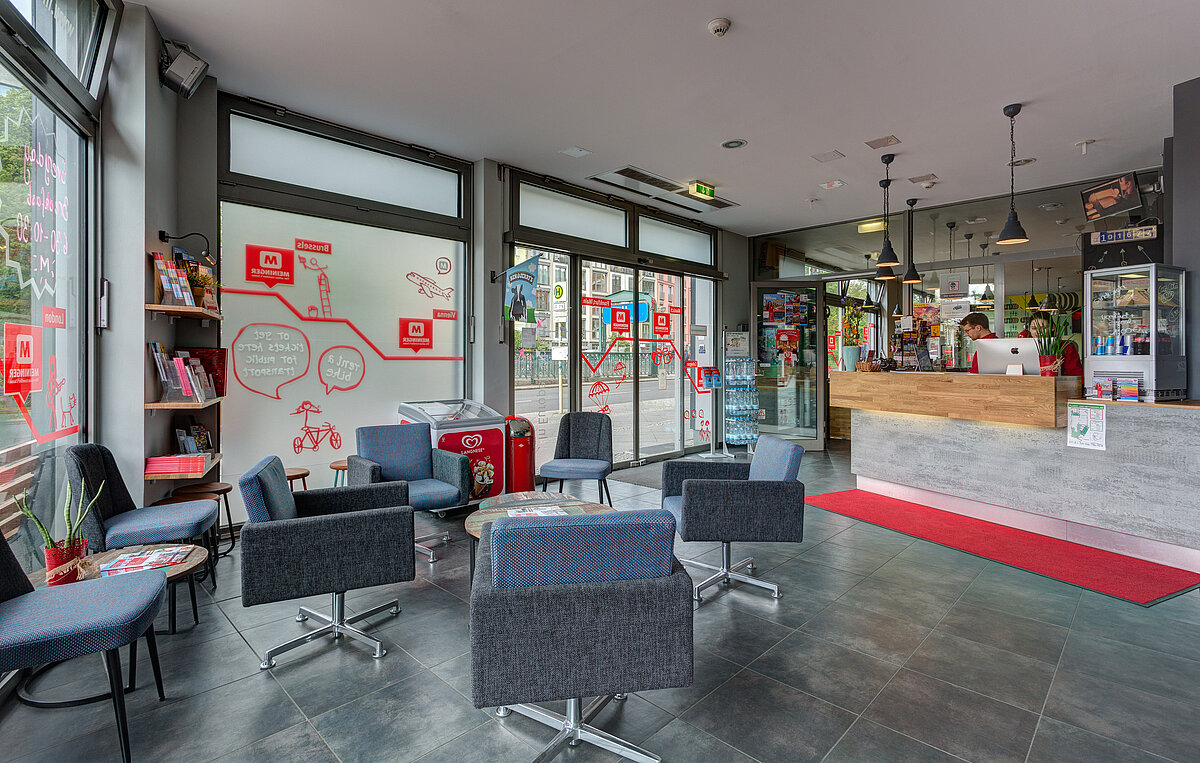 Lounge MEININGER Hotel Berlin Alexanderplatz