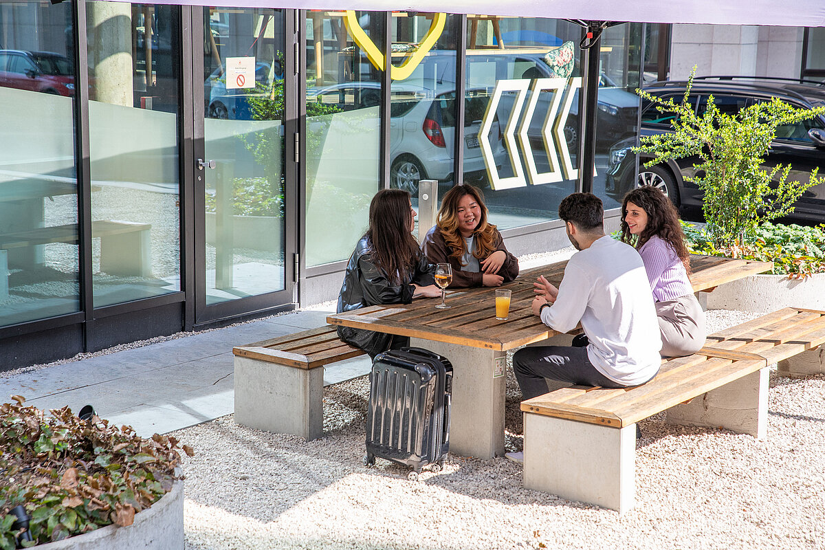 Salon MEININGER Hotel Berlin East Side Gallery