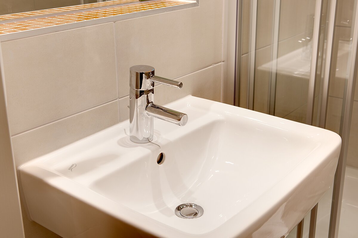 Dormitorio MEININGER Hotel Salzburg City Center