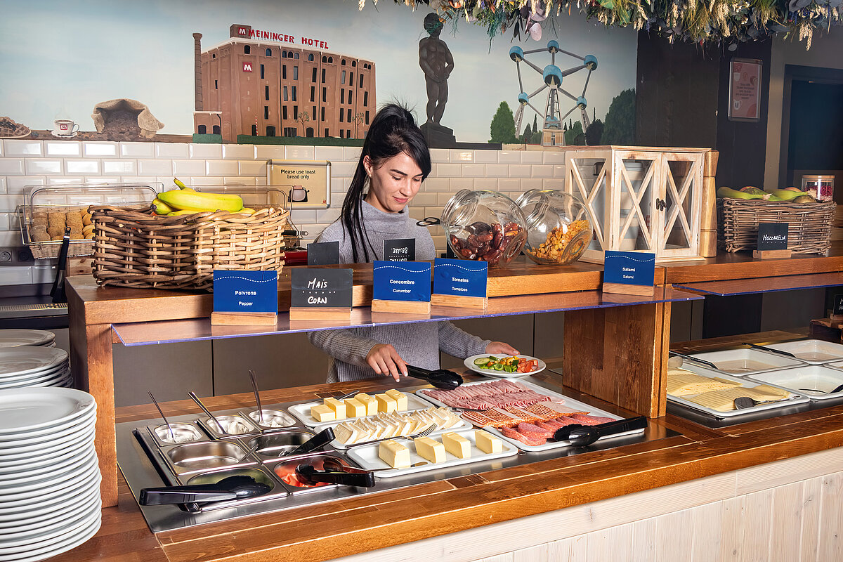 Salle de petit déjeuner MEININGER Hotel Bruxelles City Center