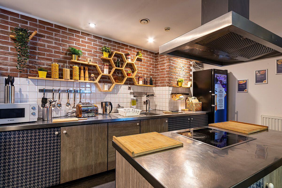 Guest kitchen MEININGER Hotel Bruxelles City Center