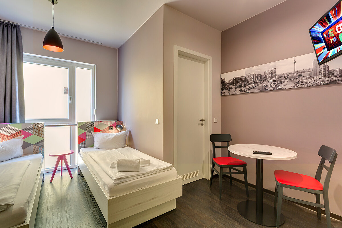 Zweibettzimmer MEININGER Hotel Berlin Alexanderplatz