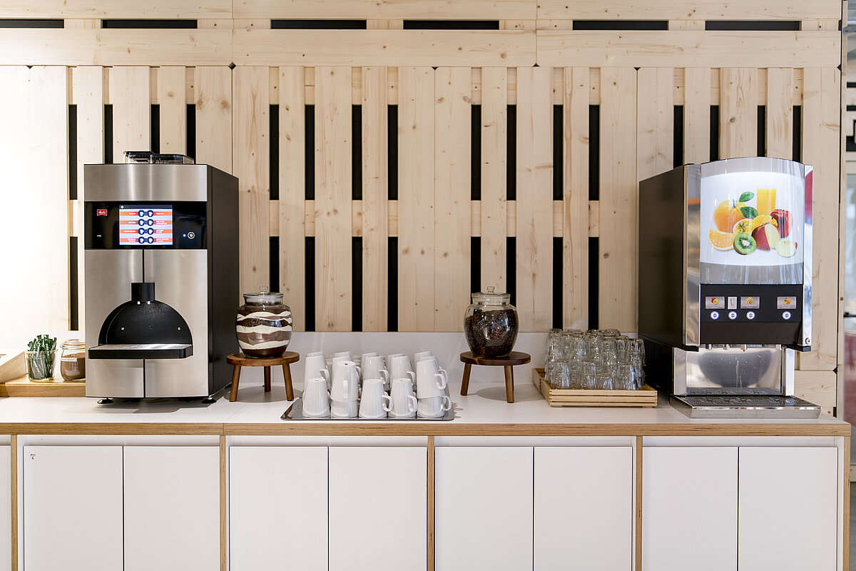 Salle de petit déjeuner MEININGER Hotel Bordeaux Gare Saint-Jean