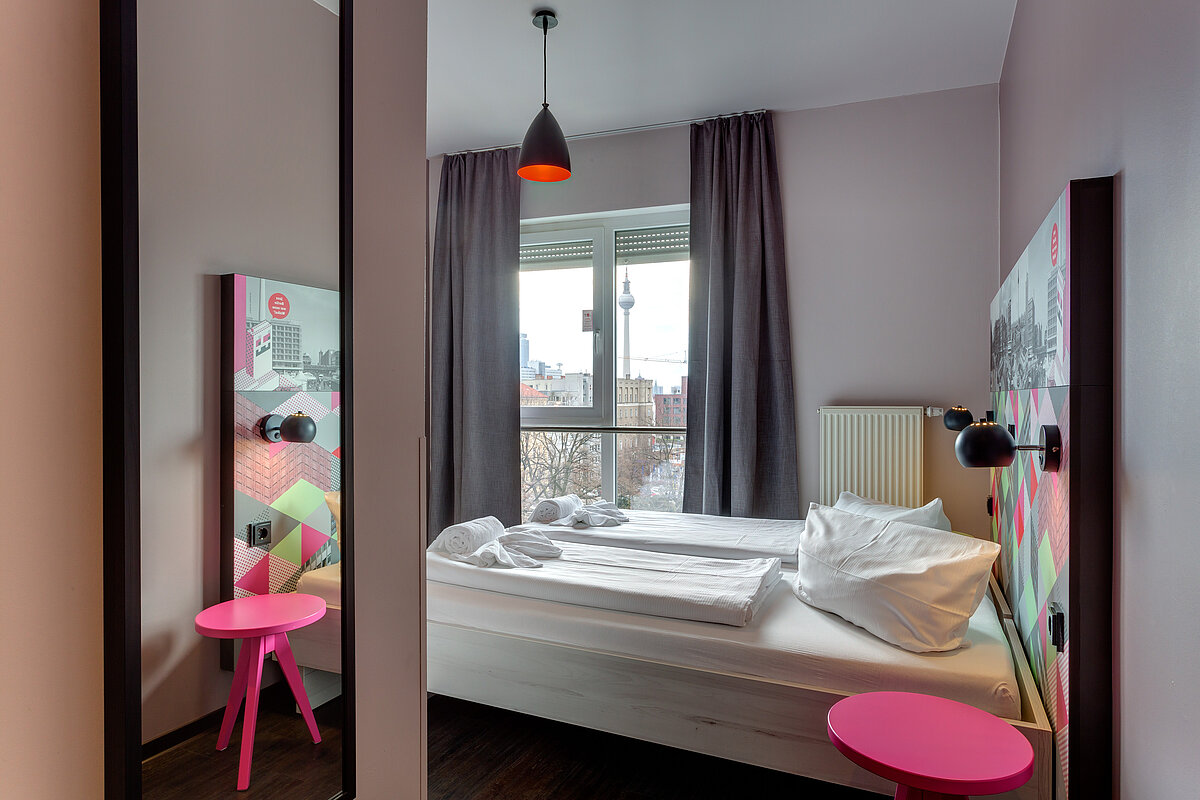 Zweibettzimmer MEININGER Hotel Berlin Alexanderplatz