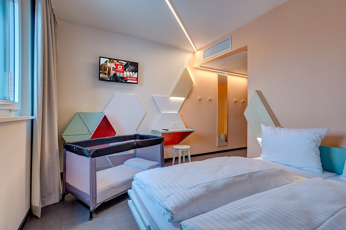 Zweibettzimmer MEININGER Hotel Heidelberg Hauptbahnhof