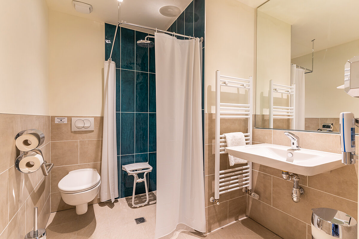 Accessible rooms MEININGER Hotel Marseille Centre La Joliette