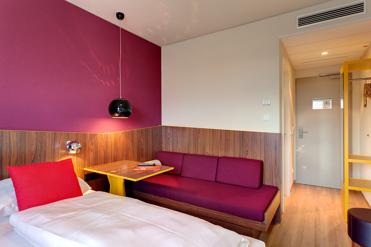 Multi-bed MEININGER Hotel Frankfurt/Main Airport