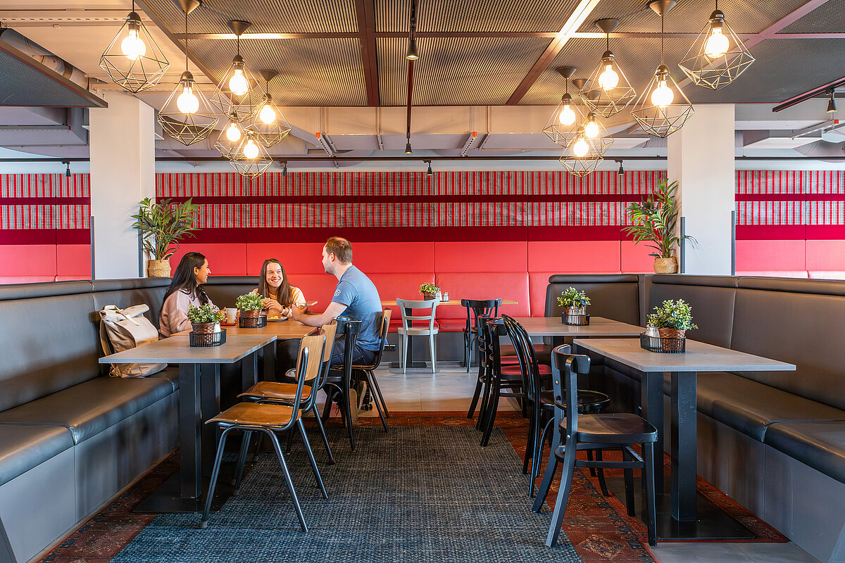 Sala de desayuno MEININGER Hotel Berlin Tiergarten