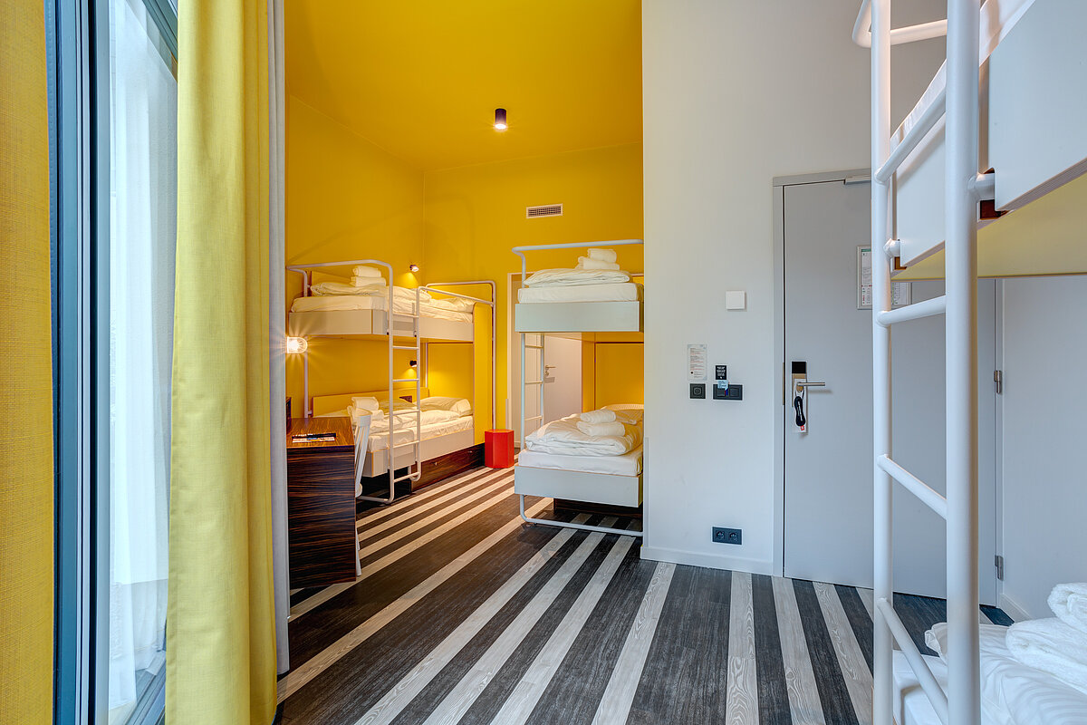 Dormitorio MEININGER Hotel Bruxelles Gare du Midi