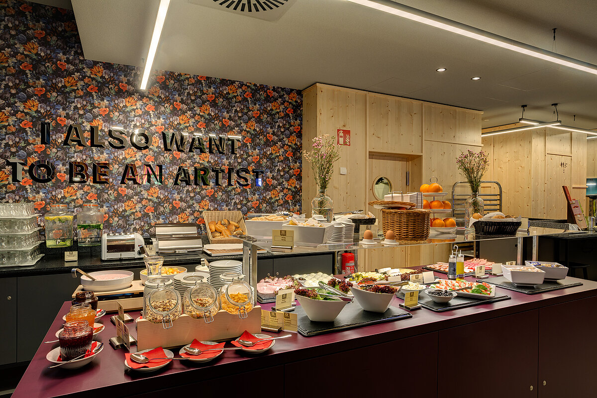 Salle de petit déjeuner MEININGER Hotel Leipzig Central Station