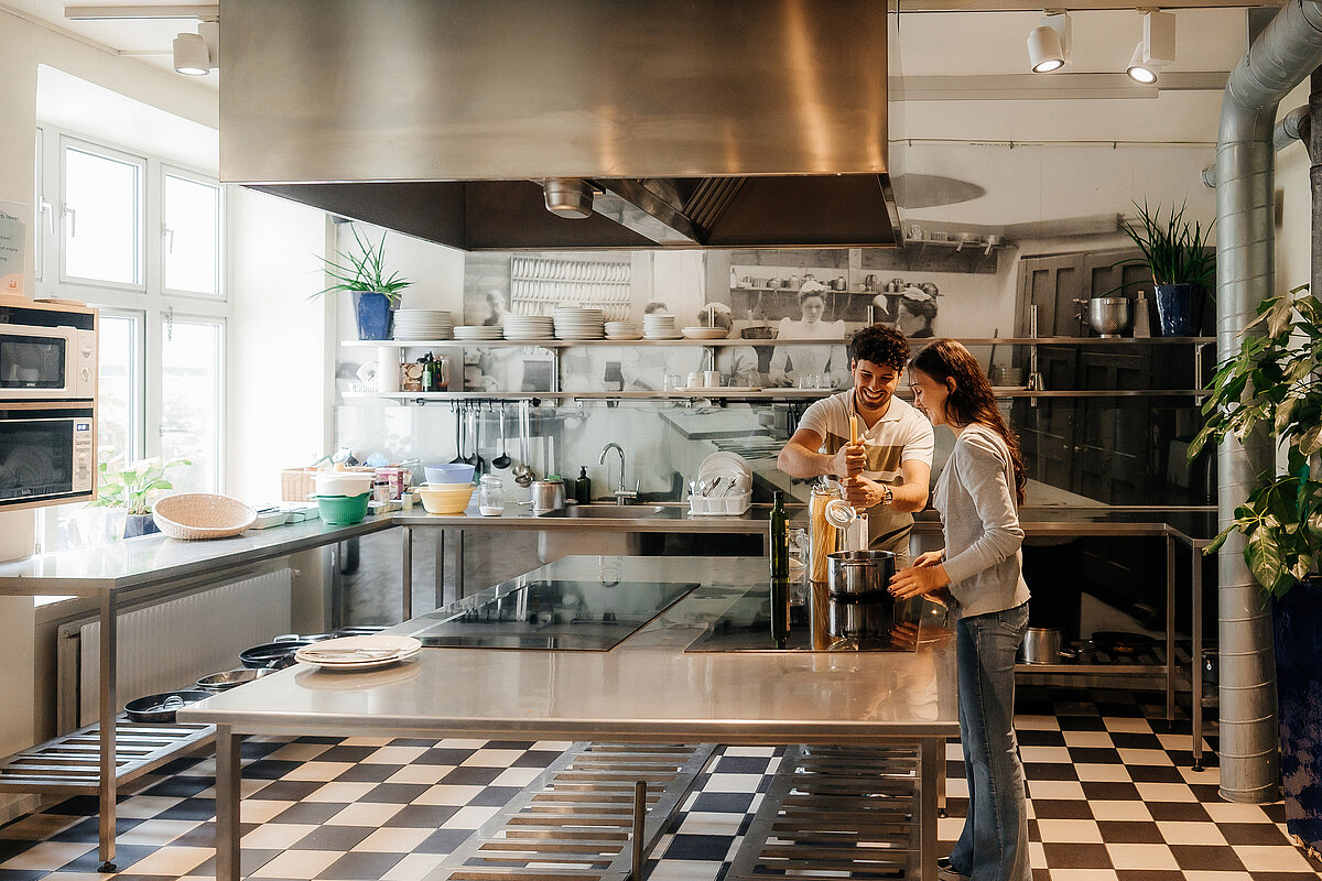 Guest kitchen MEININGER Hotel Copenhagen