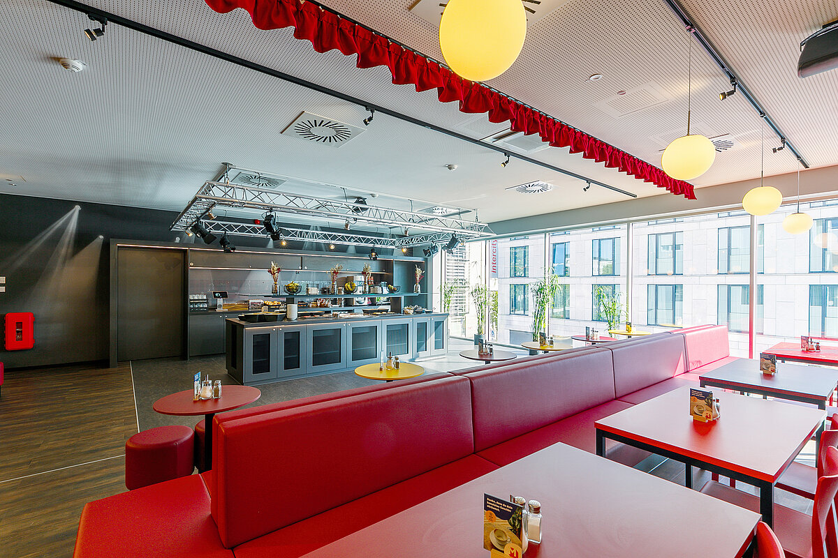 Salle de petit déjeuner MEININGER Hotel Dresden Zentrum