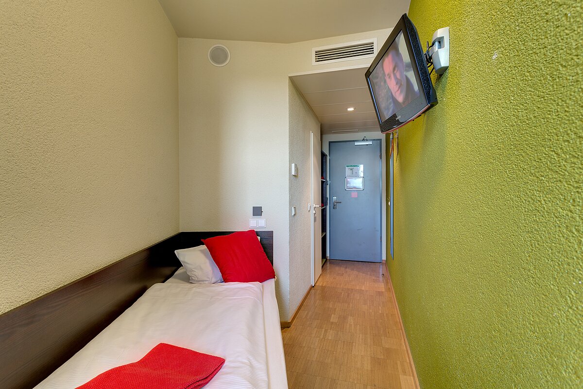 Double Room MEININGER Hotel Berlin Central Station