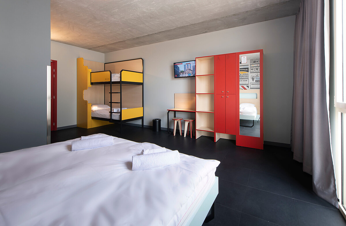 Multi-bed MEININGER Hotel Bordeaux Gare Saint-Jean