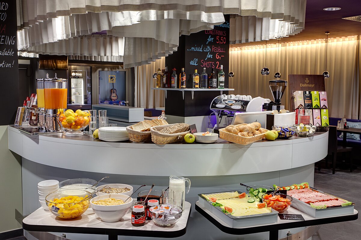 Breakfast room MEININGER Hotel Vienna Downtown Sissi