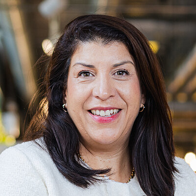 Portrait of Vivian Schneider, MEININGER Hotels Vice President Finance