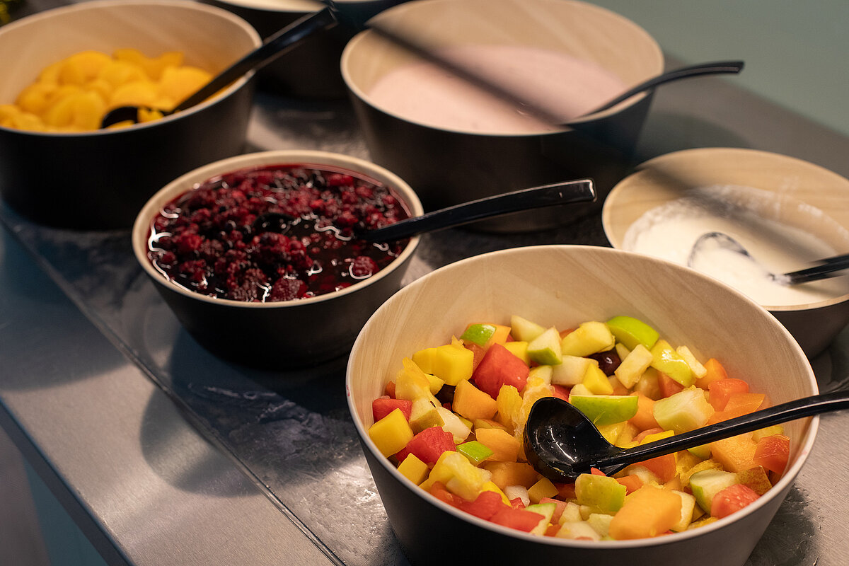 Morgenmadslokale MEININGER Hotel Berlin Airport