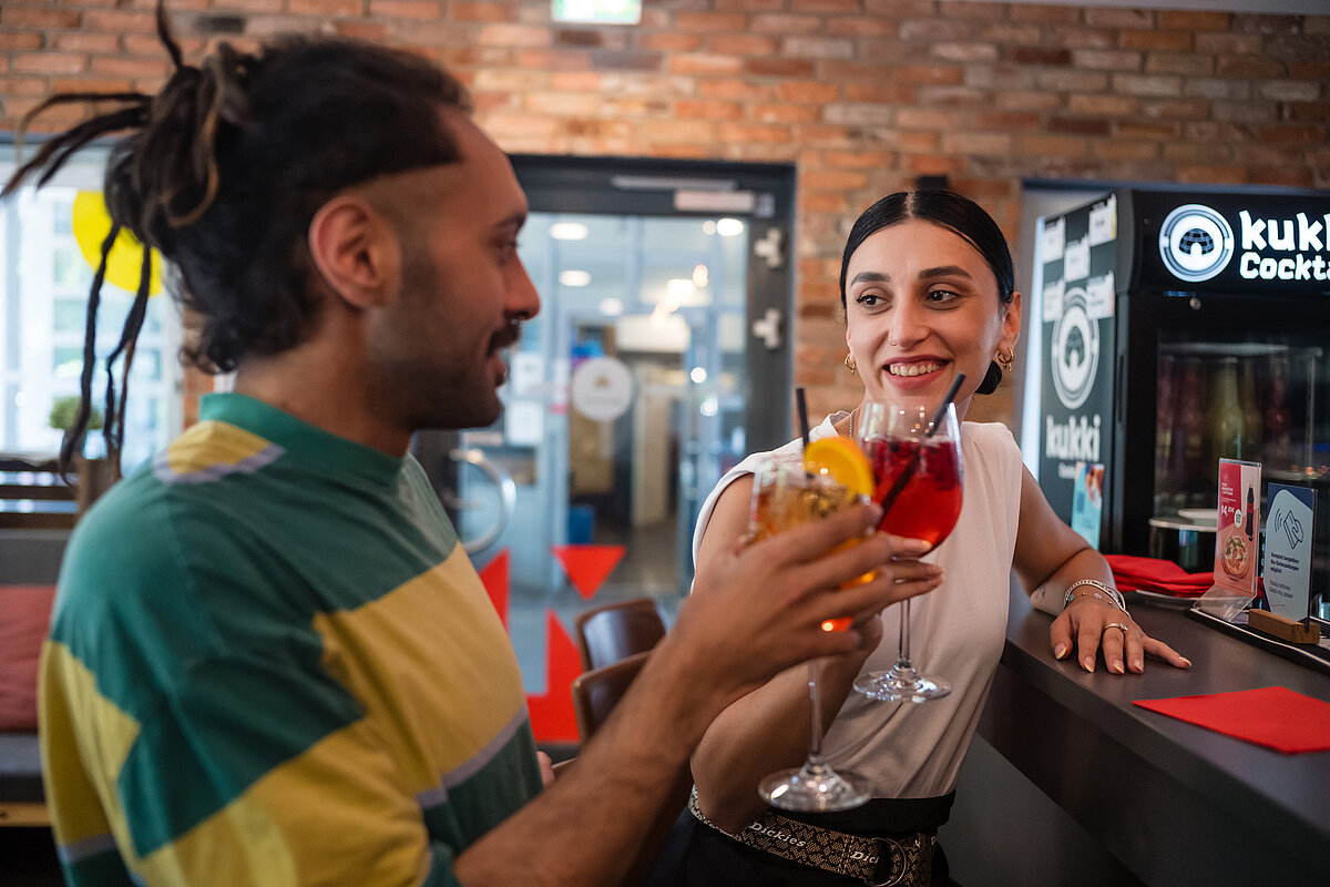 Bar MEININGER Hotel Hamburg City Center