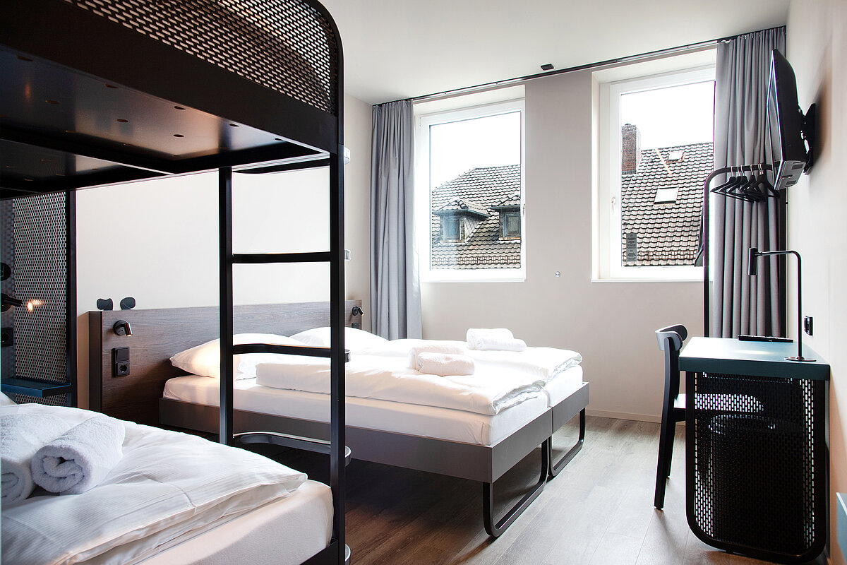 Mehrbettzimmer MEININGER Hotel Bremen Hauptbahnhof