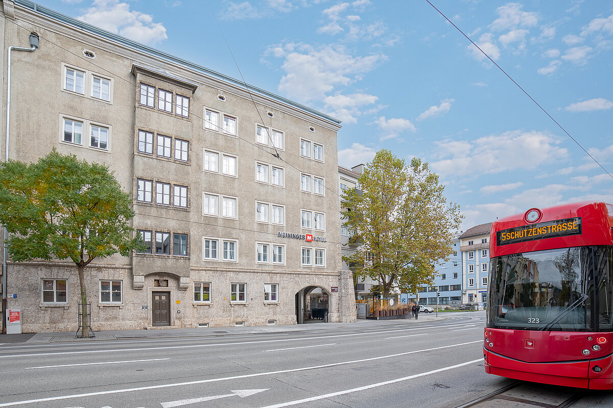 Allgemein MEININGER Hotel Innsbruck Zentrum