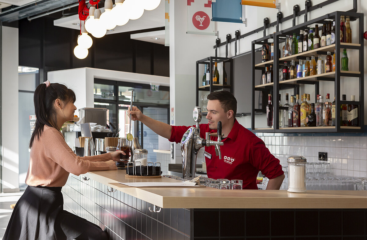 Hotelbar MEININGER Budapest Great Market Hall