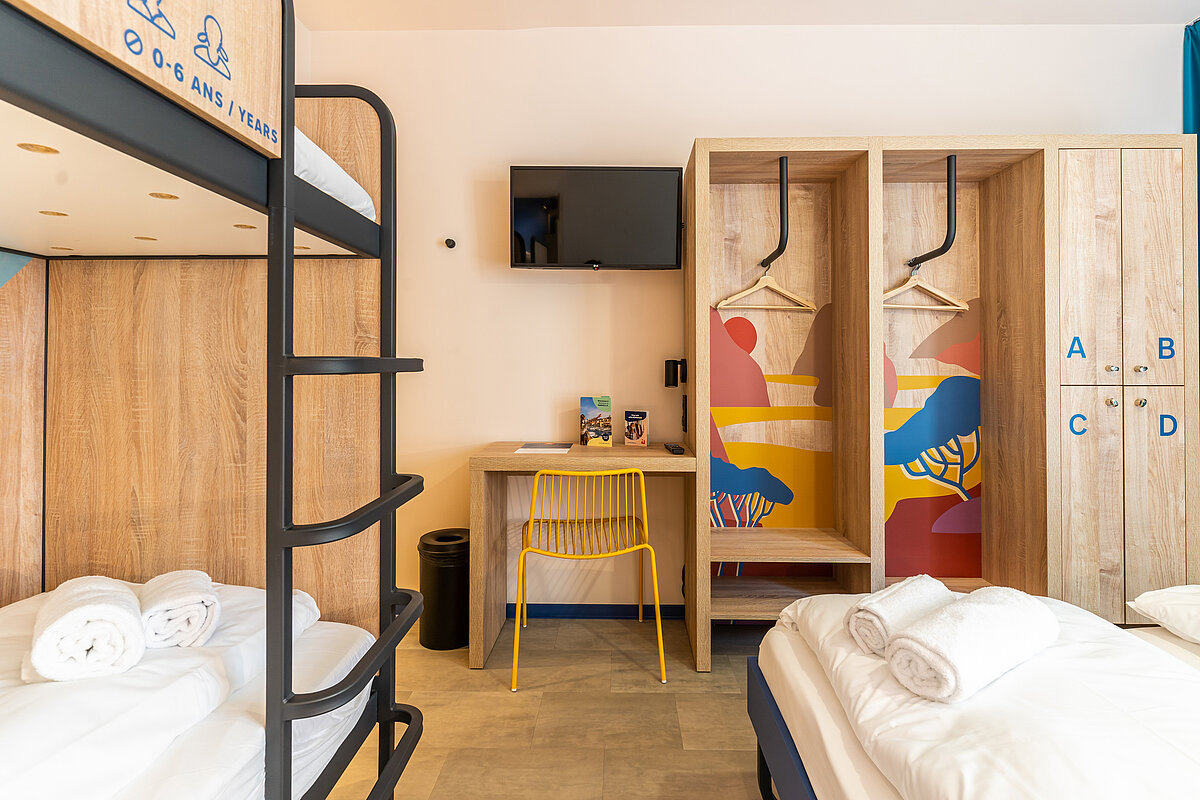 Marseille Multi-bedded rooms