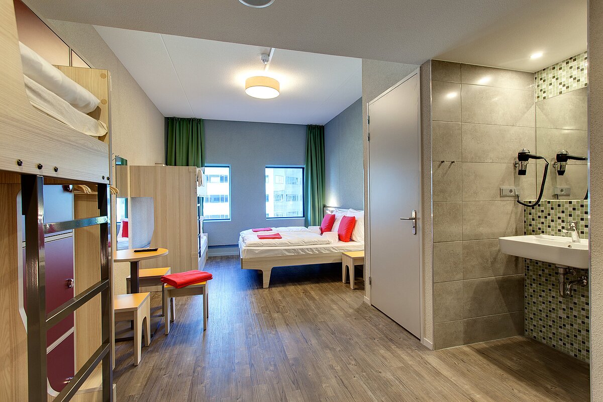 Amsterdam Multi-bedded rooms