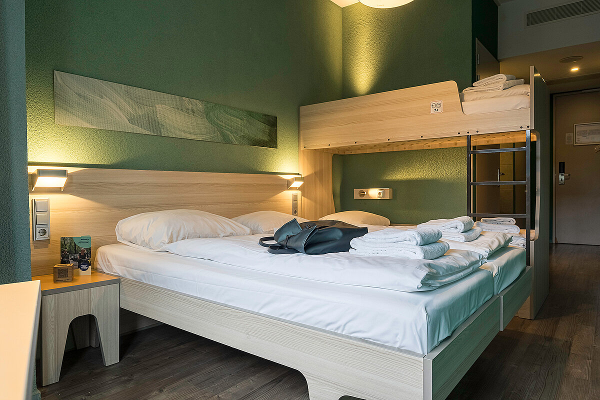 Amsterdam Multi-bedded rooms