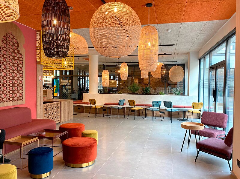 Bienvenue to the fourth MEININGER hotel in France: A new hybrid hotel in Marseille opens its doors 