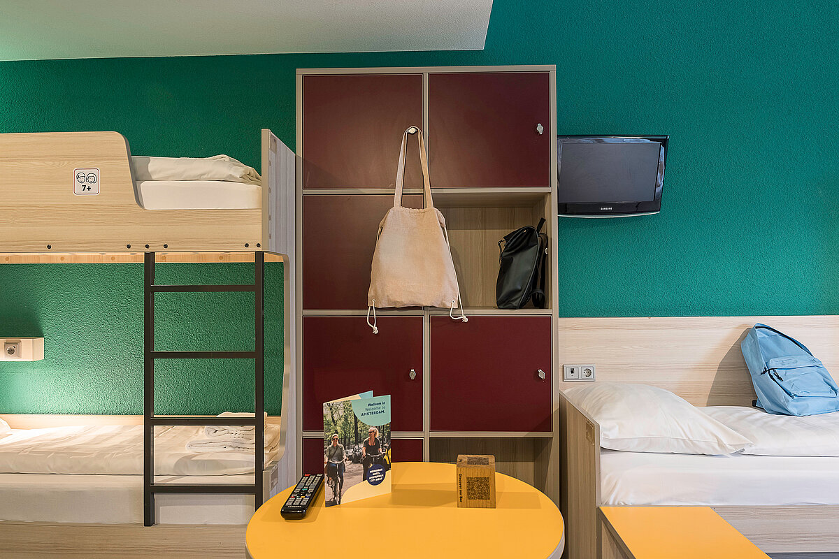 Amsterdam Multi-bedded rooms