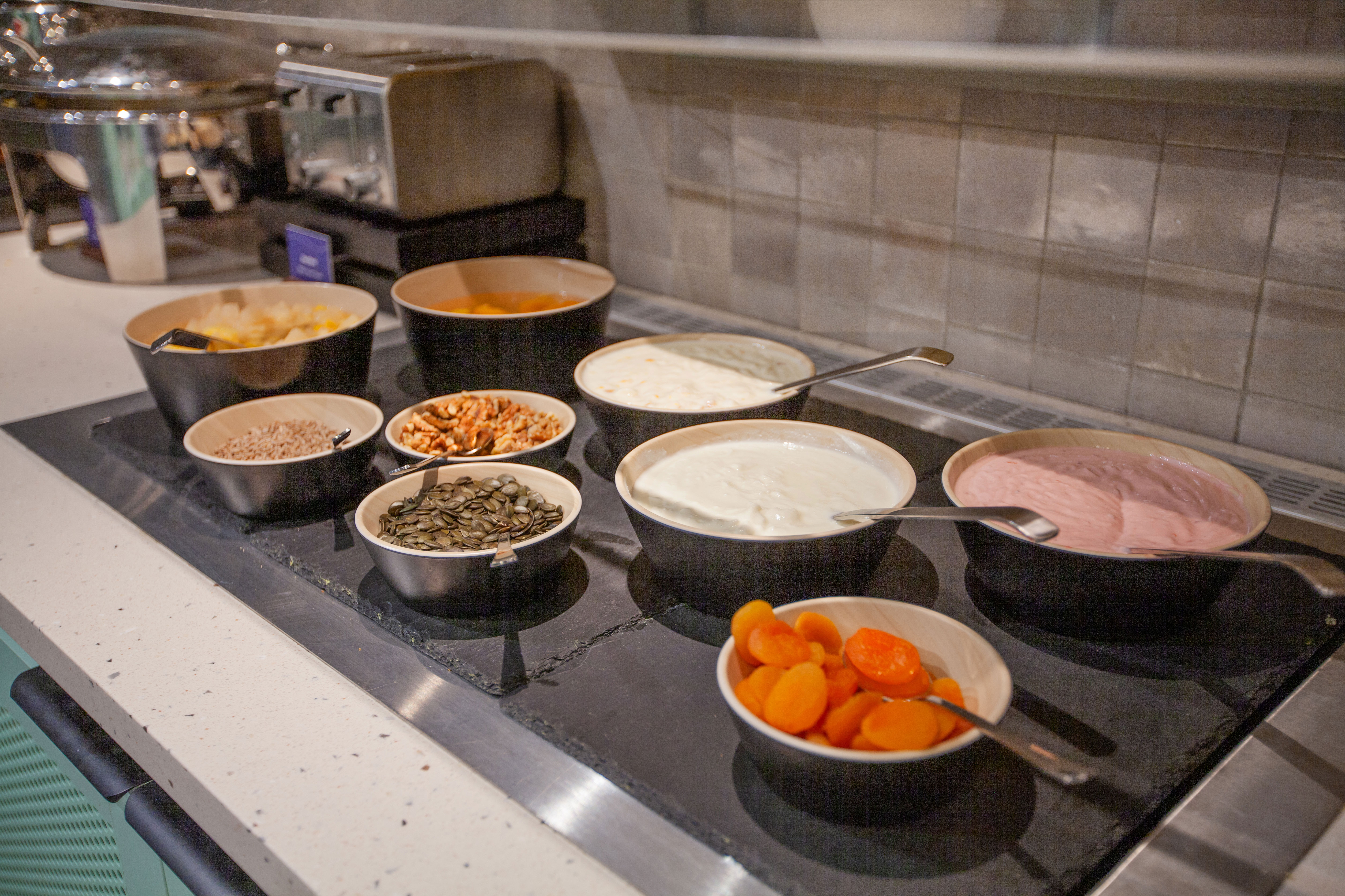 Sala de desayuno MEININGER Hotel München Zentrum